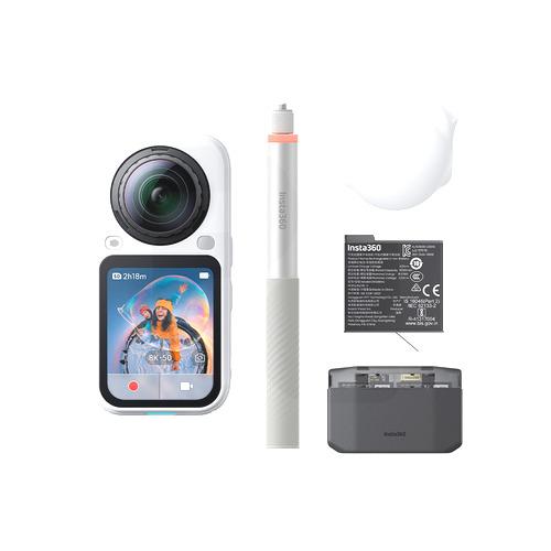 INSTA360 X6 ESSENTIALS BUNDLE ARTIC WHITE