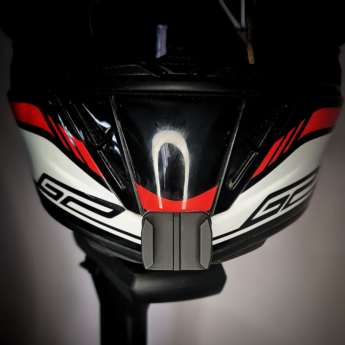 Soporte mentonera GoPro e Insta360 para casco Airoh GP400