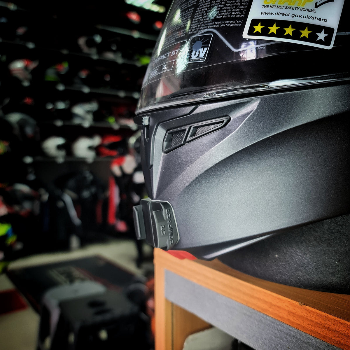 Soporte mentonera GoPro e Insta360 para casco AGV Compact ST - vista 2