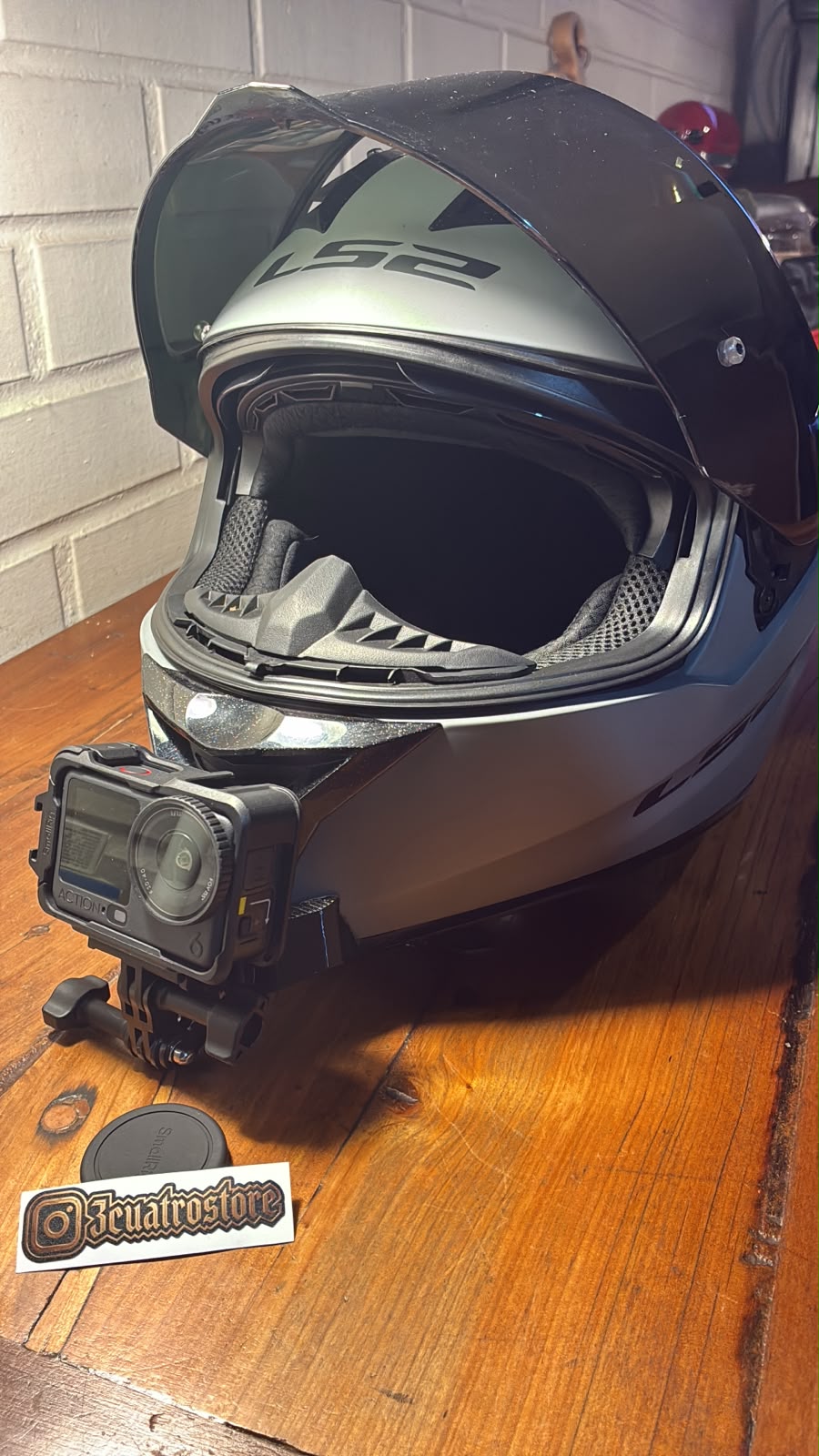 Soporte custom para casco LS2 Fusion de cámara deportiva