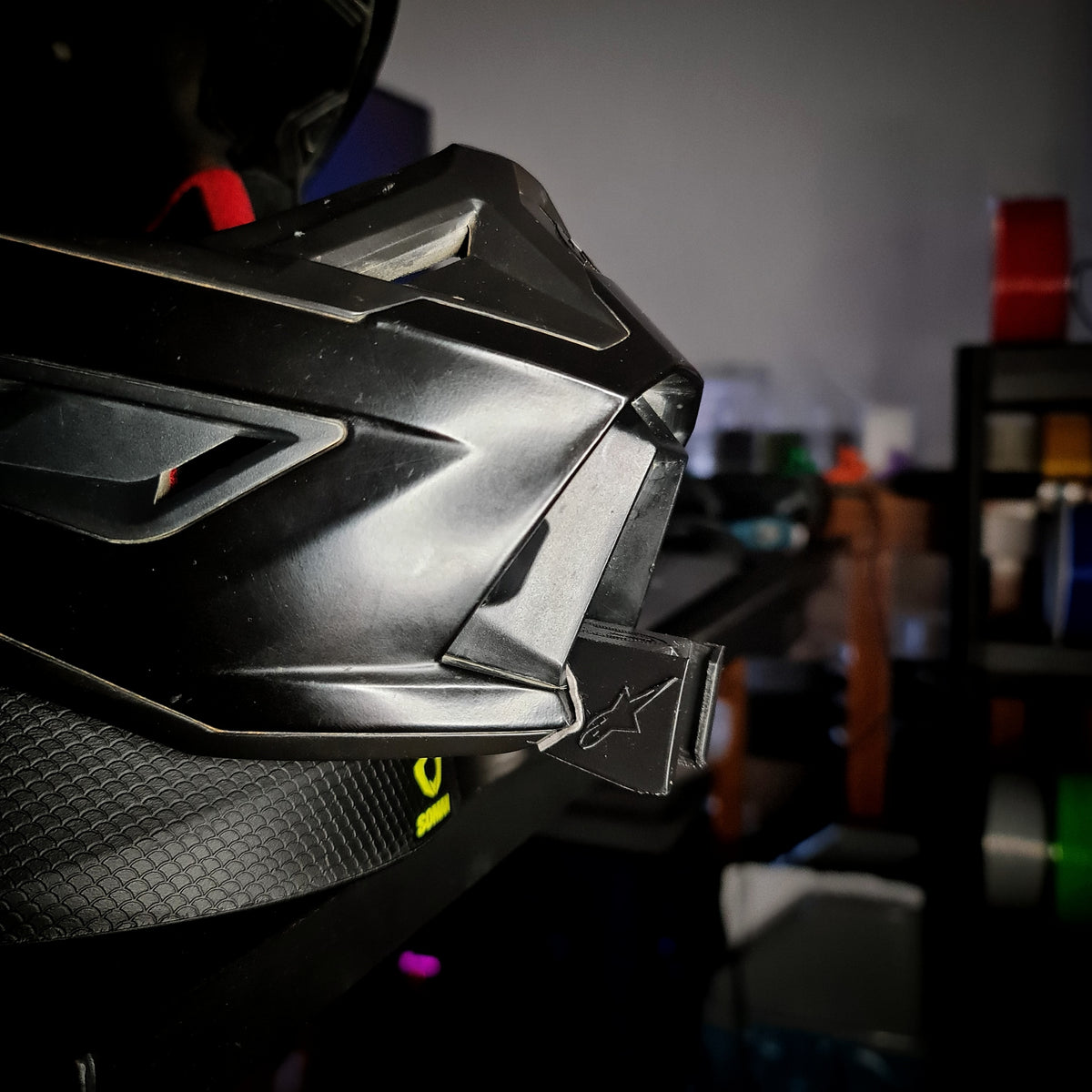 Soporte mentonera GoPro e Insta360 para casco Alpinestars Supertech M5 - vista 2